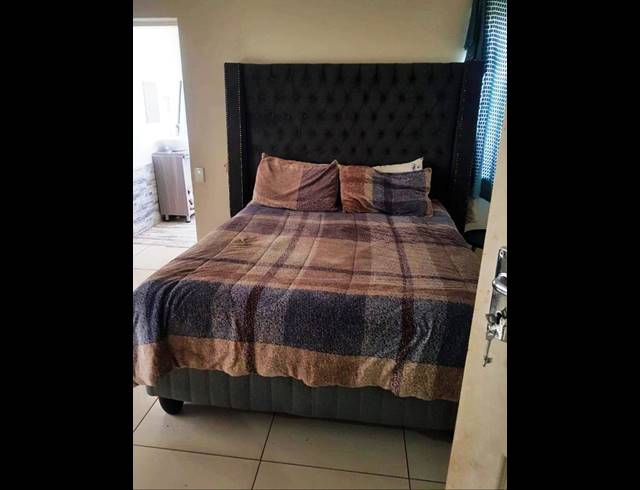 4 BEDROOM HOUSE FOR SALE IN LENASIA EXT 10